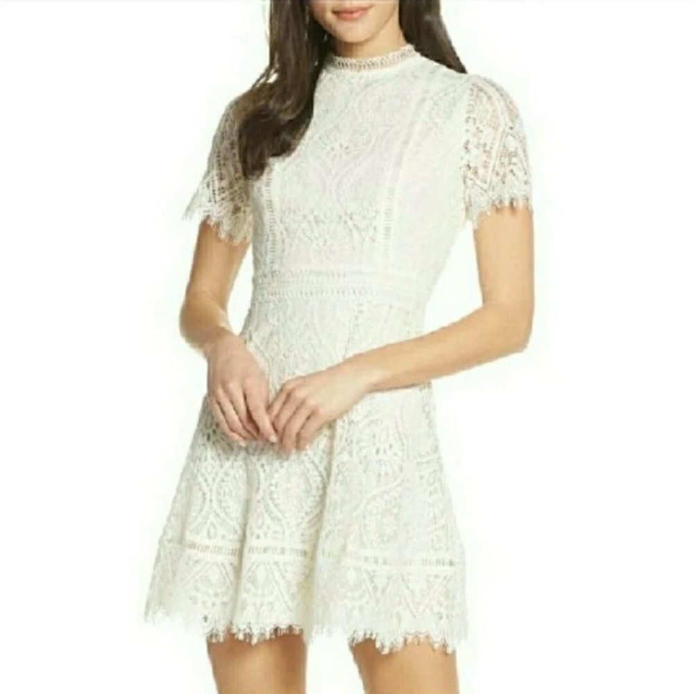 NWT BB Dakota RSVP Ivory Lace Dress Size 14